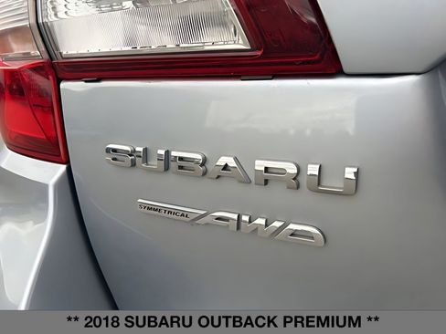 Used 2018 Subaru Outback 2.5i Premium image 14