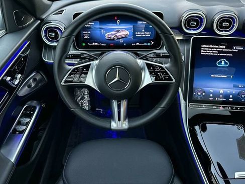 Used 2025 Mercedes-Benz C 300 Sedan image 18