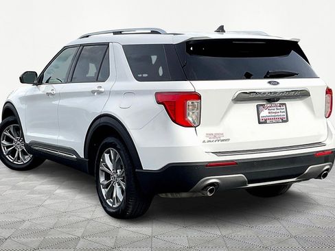 Used 2023 Ford Explorer Limited image 11