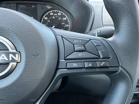 Used 2025 Nissan Altima 2.5 S FWD image 25