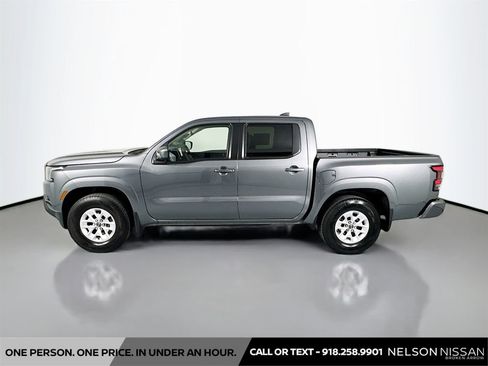 Used 2024 Nissan Frontier SV w/ Technology Package RWD image 8