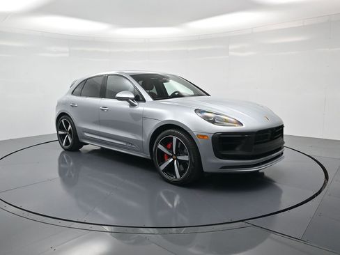 Used 2022 Porsche Macan GTS image 32