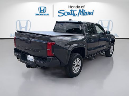 Used 2025 Toyota Tacoma SR5 RWD image 7