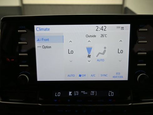 Used 2022 Toyota Sienna XLE FWD image 10