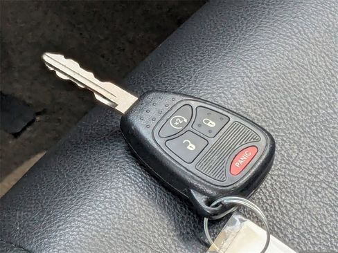 Used 2016 Jeep Patriot High Altitude image 38