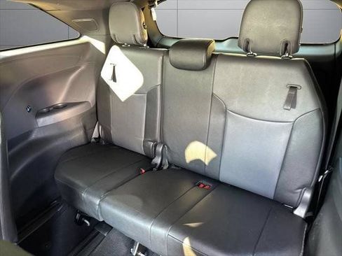 Certified 2024 Toyota Sienna XLE Woodland Edition AWD/4WD image 80