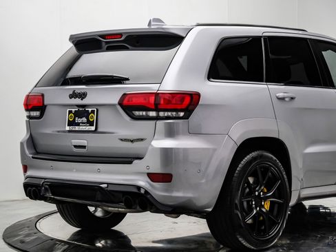 Used 2018 Jeep Grand Cherokee Trackhawk image 17