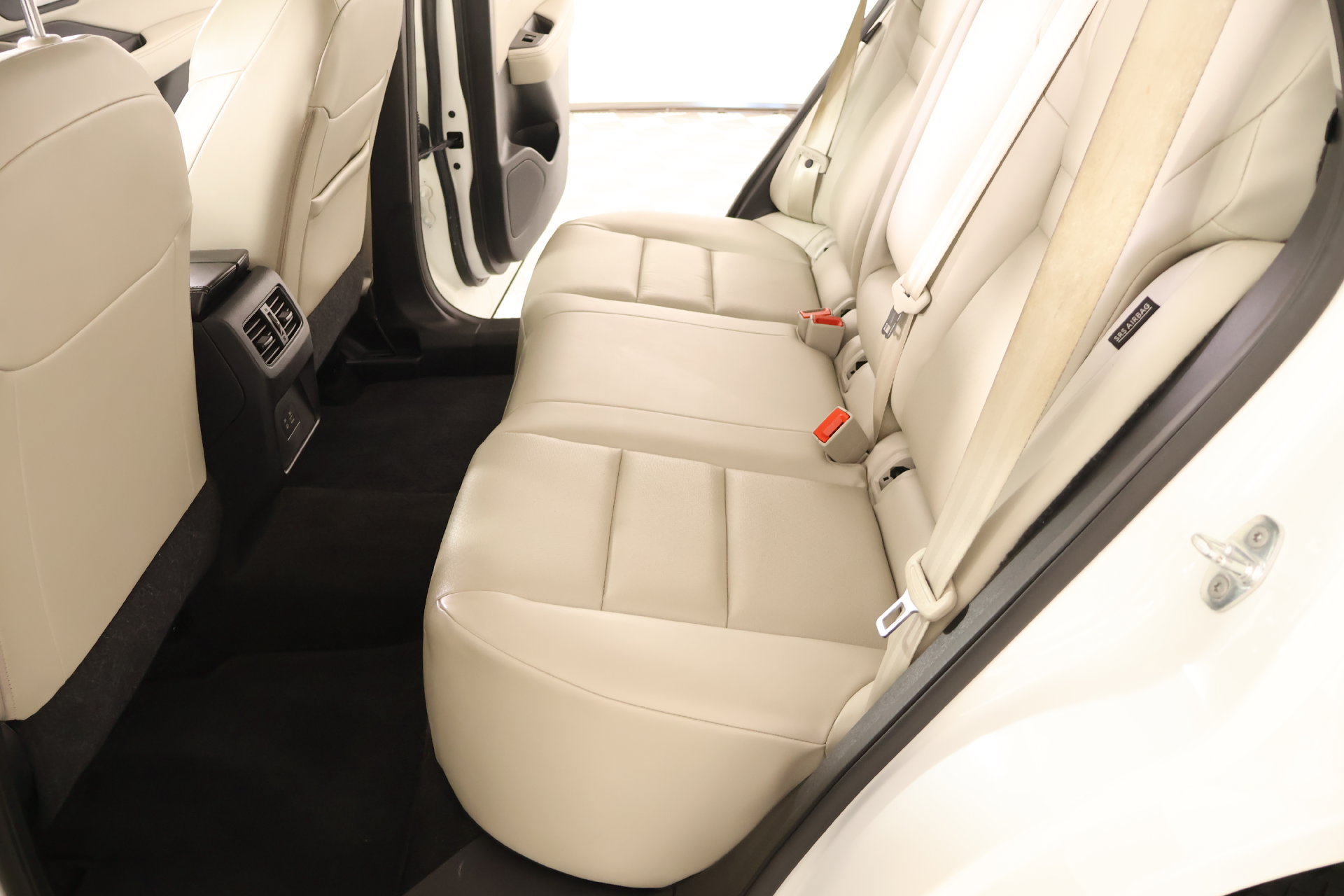 Used 2023 Nissan Rogue SV w/ SV Premium Package FWD image 12