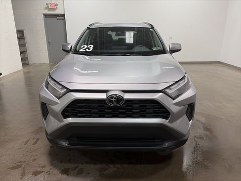 Used 2023 Toyota RAV4 XLE image 8