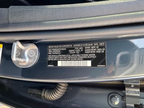 New 2026 Volvo XC40 B4 Core w/ Climate Package image 35