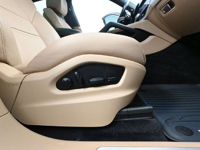 Used 2022 Porsche Cayenne E-Hybrid Coupe AWD/4WD image 44