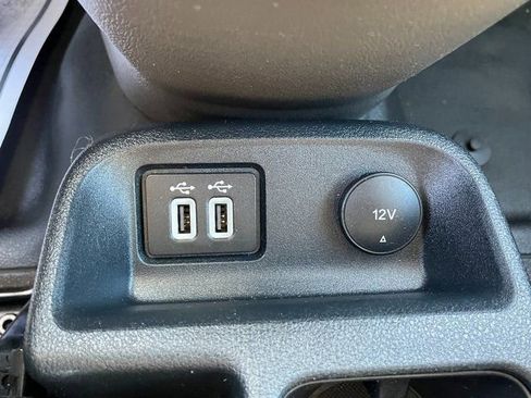 Used 2022 Ford Transit Connect XL image 21