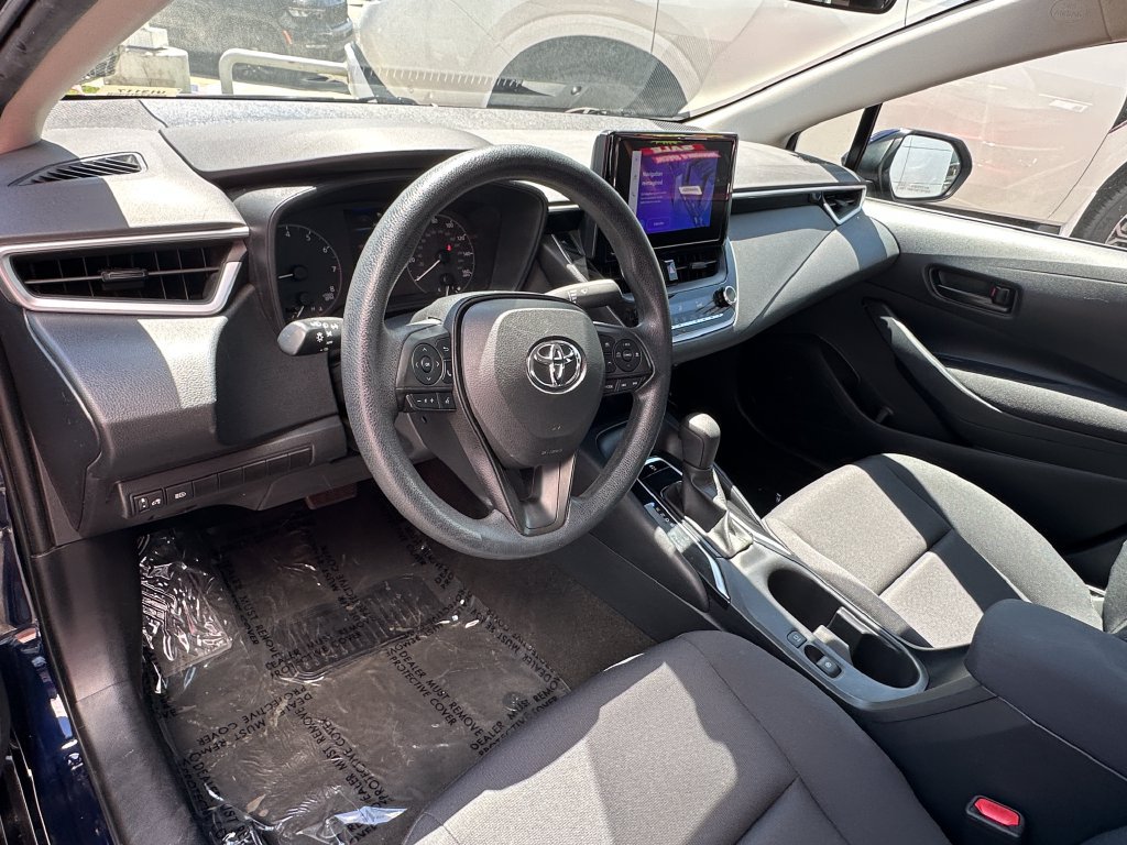 Used 2023 Toyota Corolla LE FWD image 18