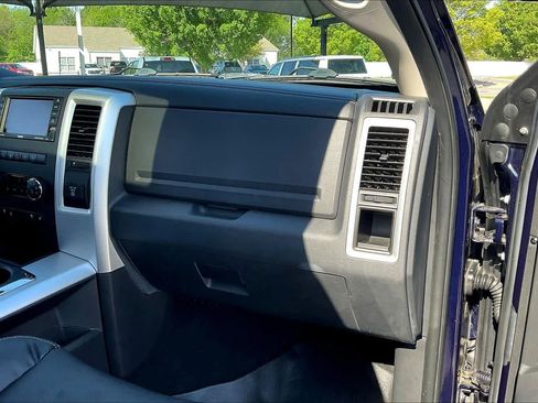 Used 2012 RAM 1500 Sport w/ Sport Premium Group image 17