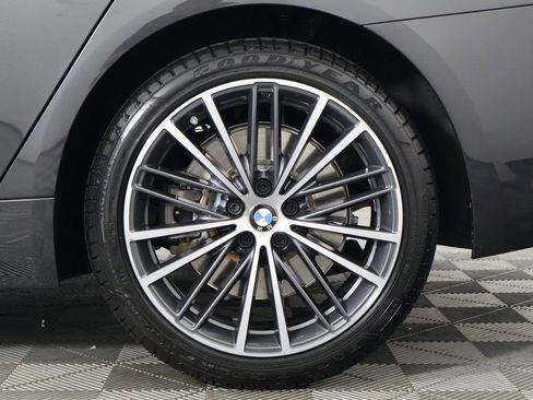 Used 2023 BMW 540i 540i w/ Premium Package image 16