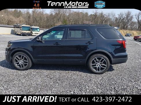 Used 2017 Ford Explorer Sport w/ Equipment Group 401A image 8