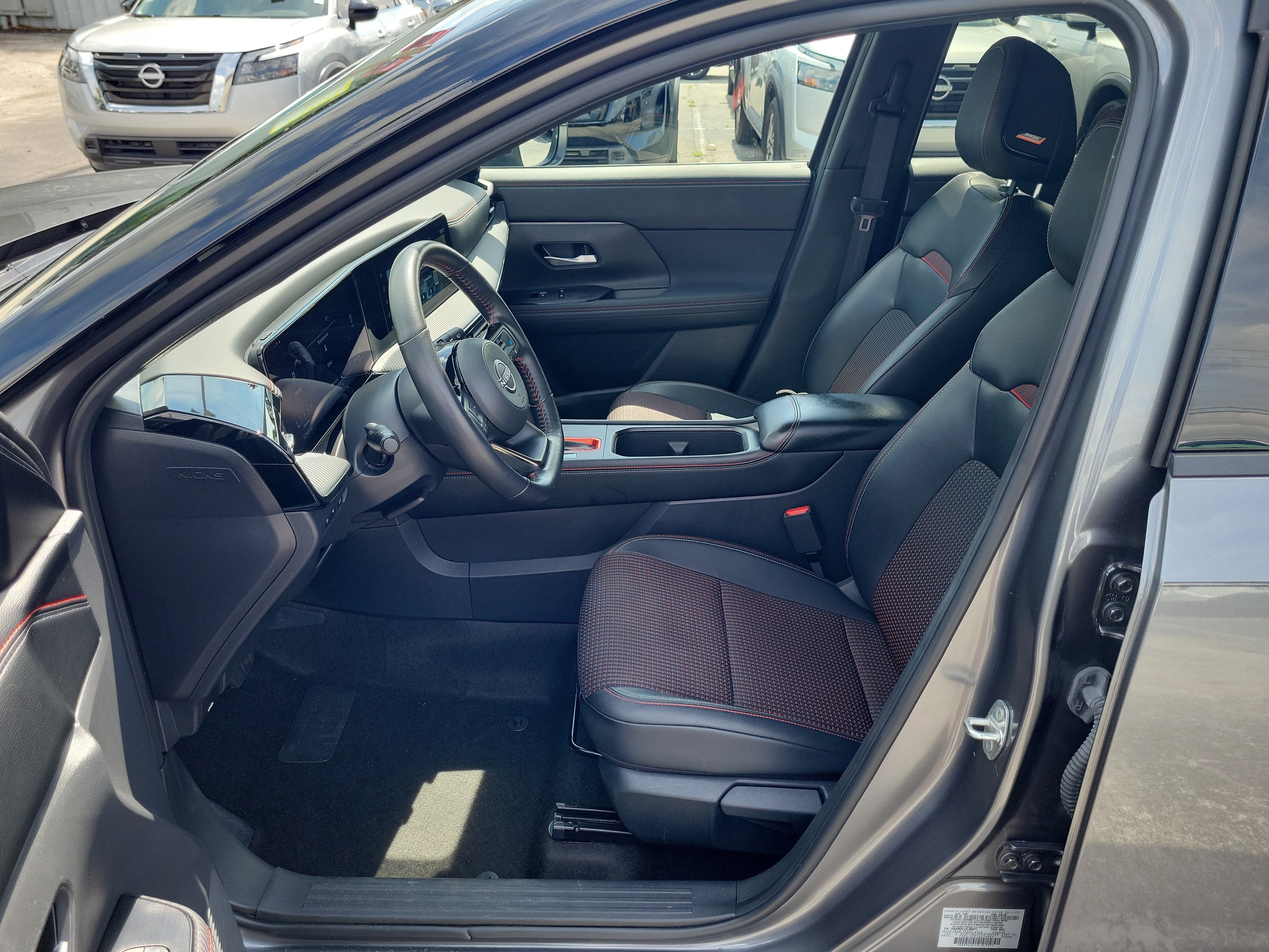 Certified 2025 Nissan Kicks SR w/ SR Premium Package FWD image 13