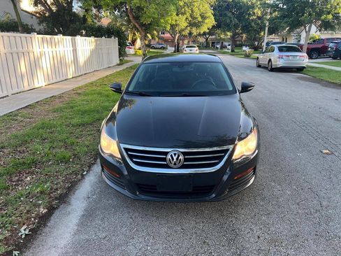 Used 2012 Volkswagen CC Sport FWD image 2