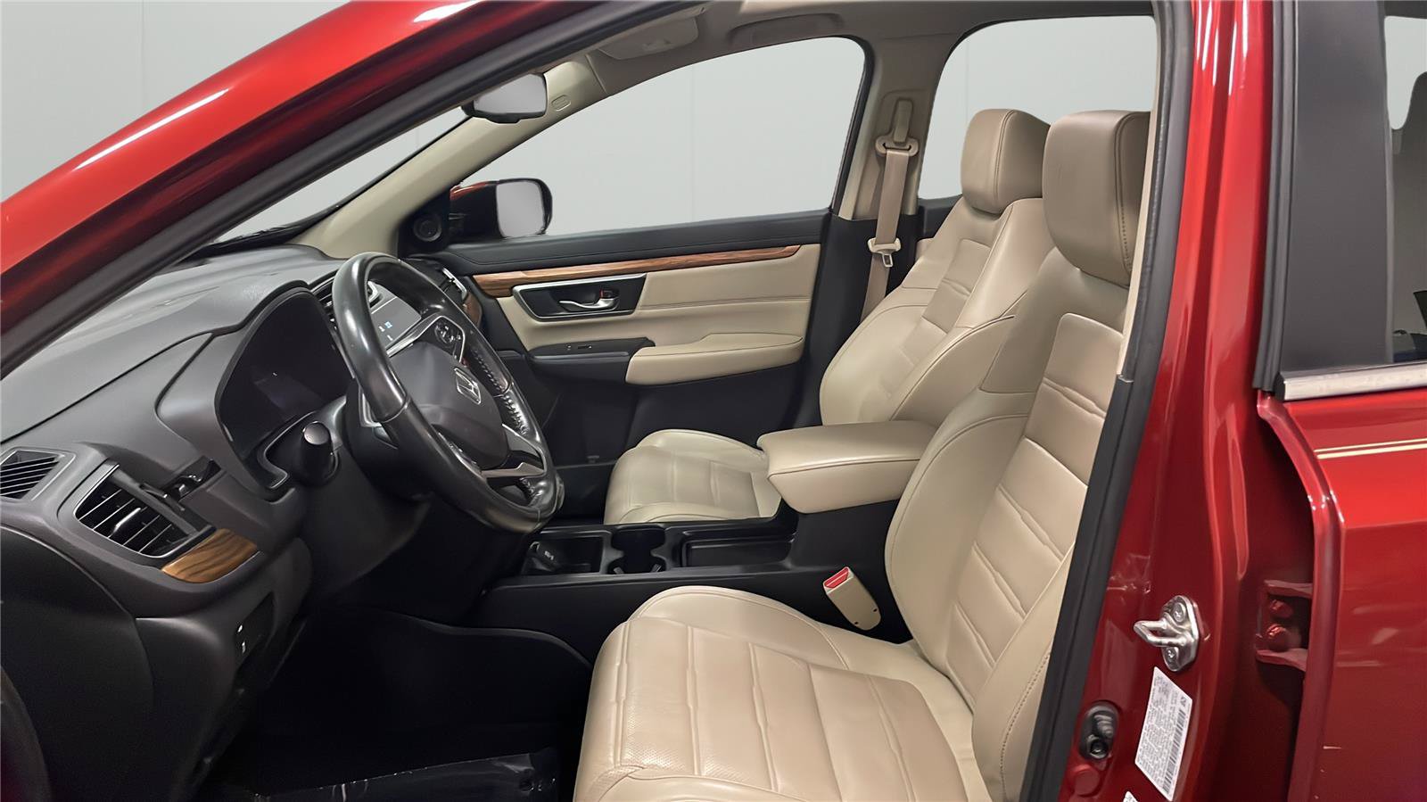 Used 2019 Honda CR-V Touring image 10