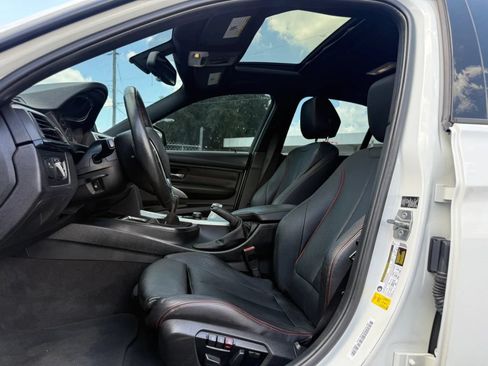 Used 2013 BMW 335i Sedan RWD image 9