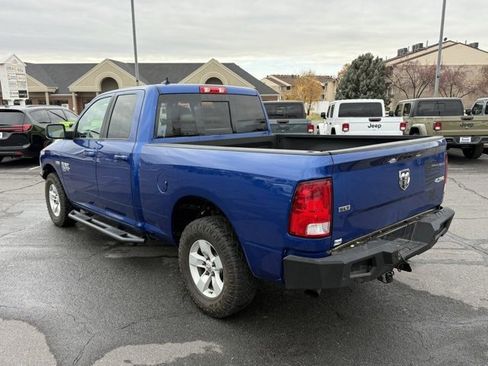 Used 2019 RAM 1500 Classic SLT w/ Luxury Group image 8