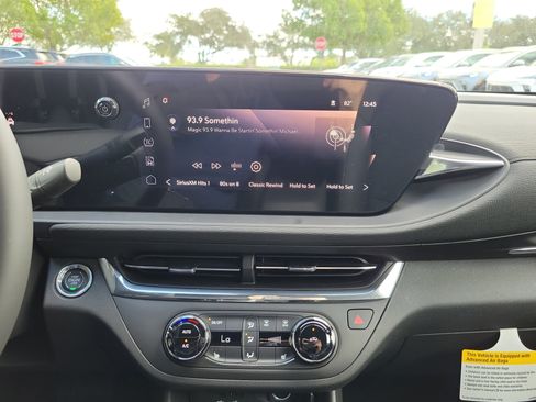 New 2026 Buick Envista Preferred w/ Convenience I Package image 11