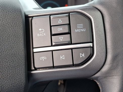 Used 2024 Ford F150 Lightning Lariat image 26