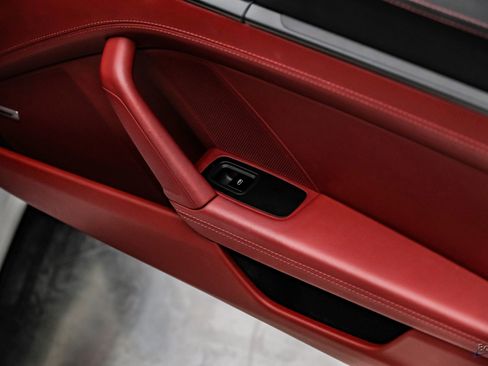 Used 2020 Porsche 911 Carrera RWD image 89