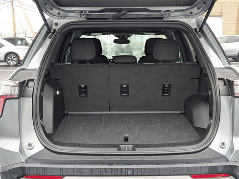 Used 2025 Chevrolet Equinox LT image 33