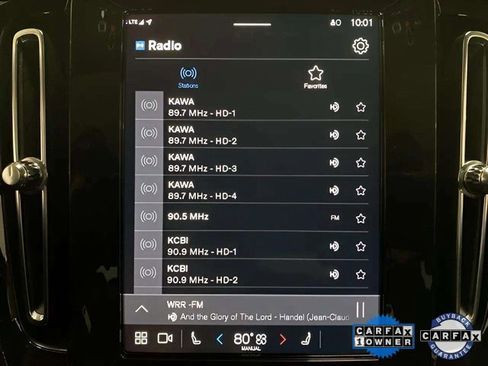 Used 2025 Volvo XC40 B5 Plus image 45