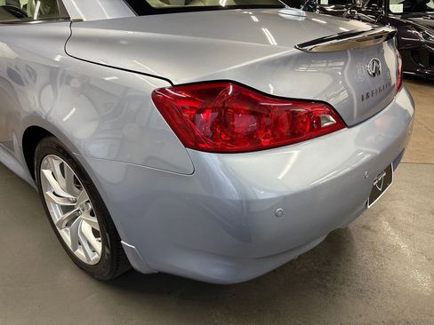 Used 2013 INFINITI G37 Sport w/ Premium Pkg image 25