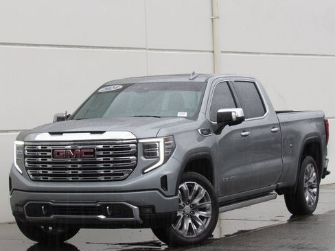 Used 2024 GMC Sierra 1500 Denali w/ Denali Reserve Package image 1