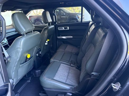 Used 2023 Ford Explorer Timberline w/ Timberline Technology Package AWD/4WD image 4