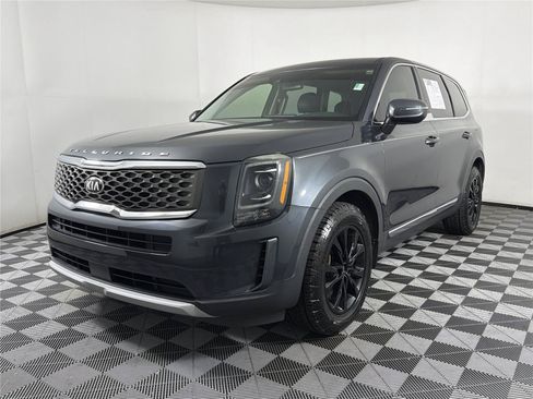 Used 2021 Kia Telluride LX FWD image 3