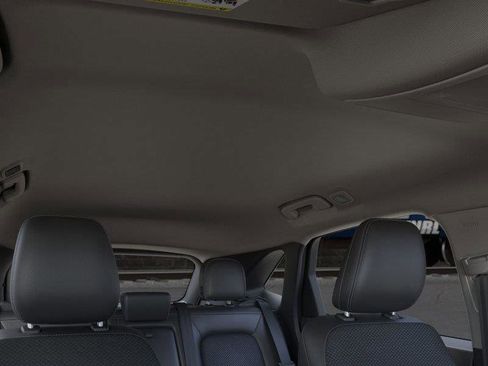 New 2025 Ford Escape SE w/ Class II Trailer Tow Package FWD image 22