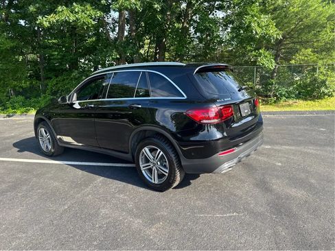 Used 2021 Mercedes-Benz GLC 300 4MATIC image 6