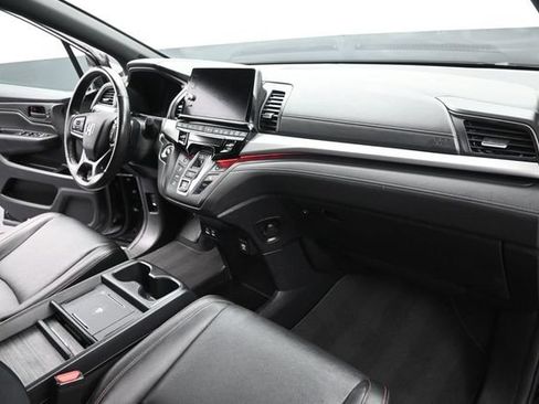 Used 2025 Honda Odyssey Sport-L image 27