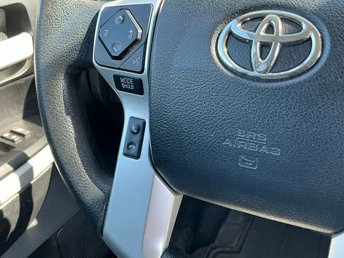 Used 2018 Toyota Tundra SR5 w/ SR5 Upgrade Package image 27