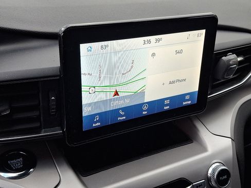 Used 2022 Ford Explorer XLT w/ Equipment Group 202A image 17