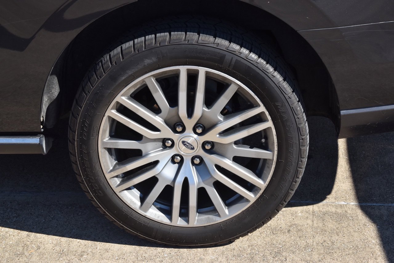 Used 2022 Ford Expedition Limited RWD image 13