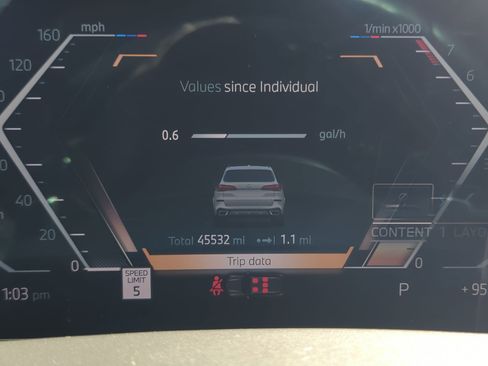 Certified 2024 BMW X5 xDrive40i w/ M Sport Package image 22