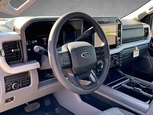 New 2026 Ford F250 XLT w/ XLT Premium Package image 5