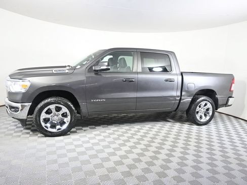 Used 2022 RAM 1500 Big Horn AWD/4WD image 2