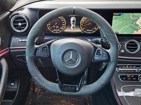 Used 2018 Mercedes-Benz E 63 AMG S image 16