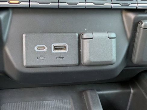 Used 2022 Chevrolet Silverado 2500 LTZ w/ Carhartt Edition image 25