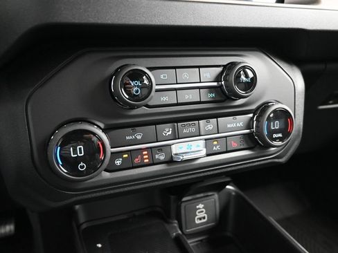 New 2026 Ford Bronco Outer Banks AWD/4WD image 22