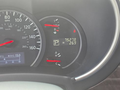 Used 2014 Nissan Quest LE FWD image 16