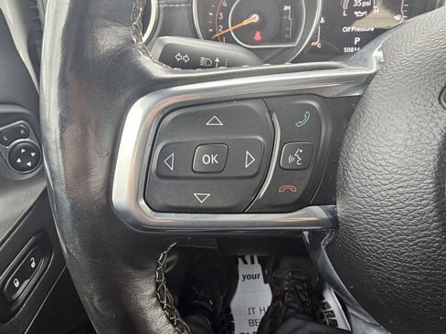 Used 2023 Jeep Gladiator Overland w/ Popular Equipment Package image 22