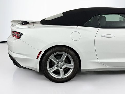 Used 2020 Chevrolet Camaro LT image 40