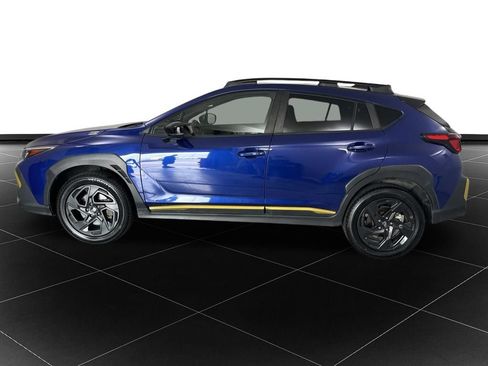 Used 2024 Subaru Crosstrek 2.5i Sport AWD/4WD image 2